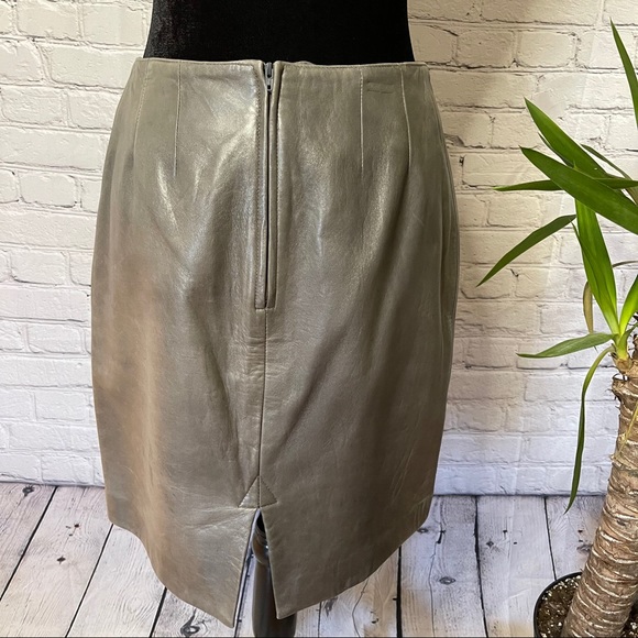 Vintage Sienna Collection Leather mini Skirt 8 - Picture 4 of 11